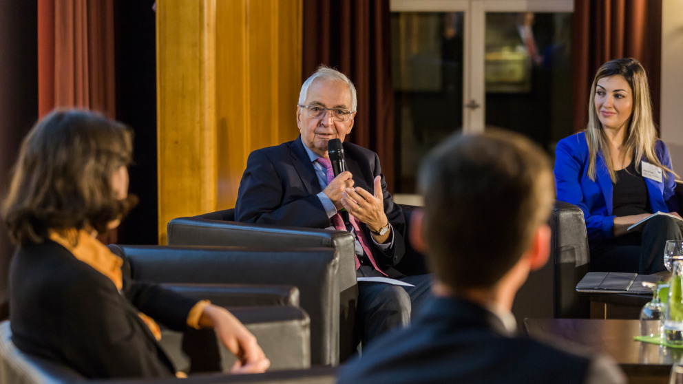 IASS Founding Director Klaus Töpfer and the first recipient of the Klaus Töpfer Sustainability Fellowship, Nicole de Paula, at a panel discussion.