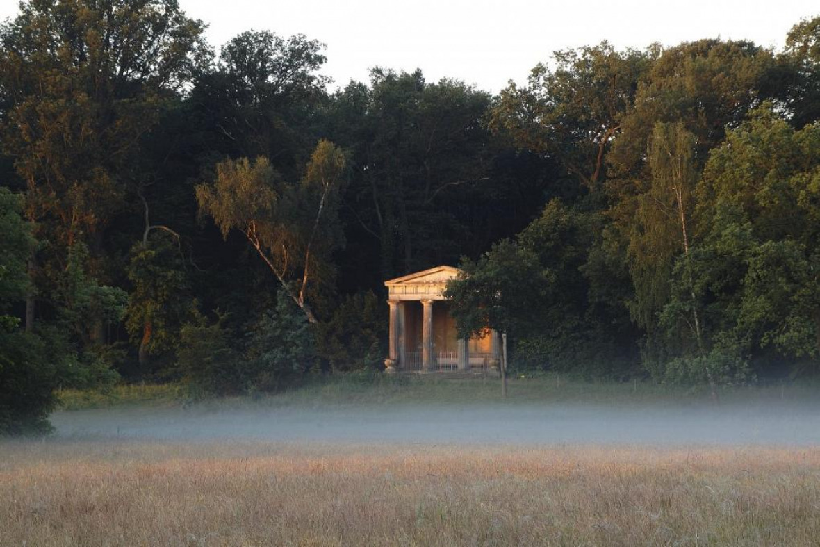 Luisentempel Foto von Hans Bach für SPSG