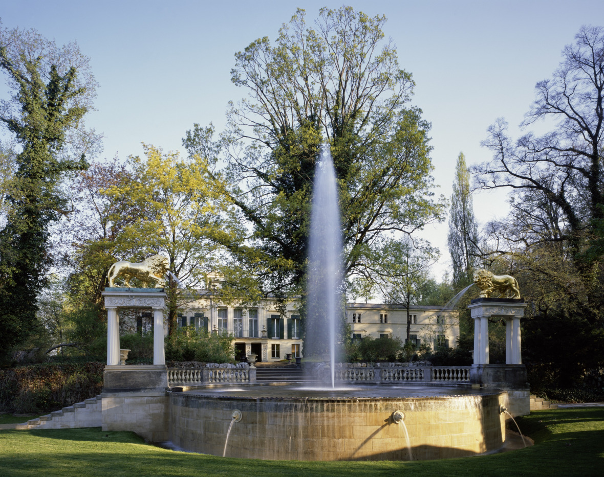 Schloss Glienicke Foto von Hans Bach für SPSG